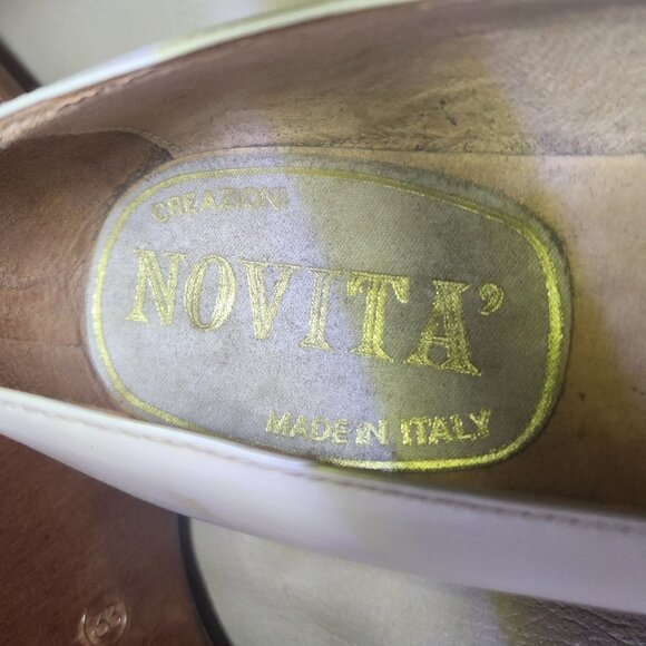 Brand New Beige Slip on 1" heel Made in Italy - Novita Sz 33 - Picture 3 of 3